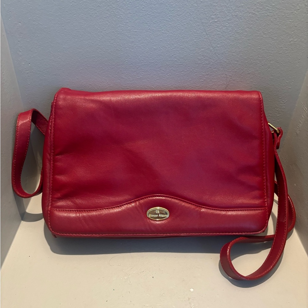 Vintage red Granny leather Etienne Aigner adjustable strap, snap crossbody purse